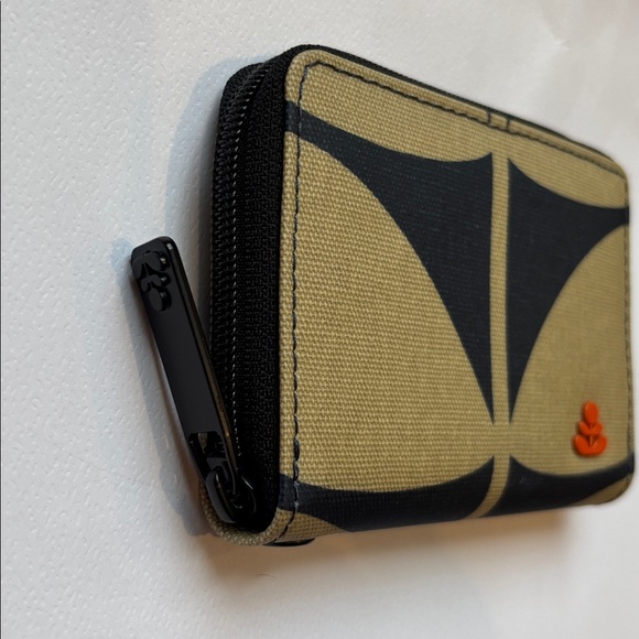 Orla Kiely Remember Me wallet - Picture 7 of 10